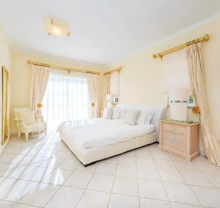 Sleeps 6 Pool Air Con Wifi T480140 * Almancil