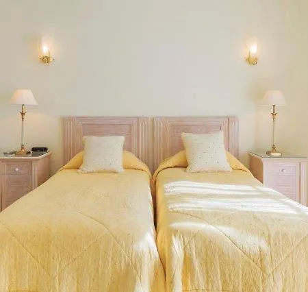 Sleeps 6 Pool Air Con Wifi T480140 Villa *