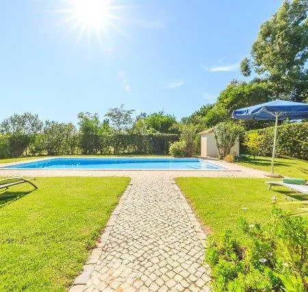 Villa Sleeps 6 Pool Air Con Wifi T480140 *