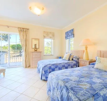 Sleeps 6 Pool Air Con Wifi T480140 * Almancil